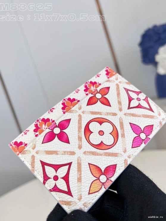 WIS LOUIS CARD HOLDER-11*7*0.5cm VUITTON 1018